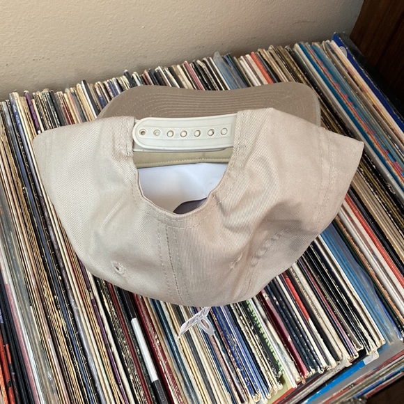 2 Unisex Classic Navy Blue + Tan Baseball Hats Cap NWT - Picture 13 of 16